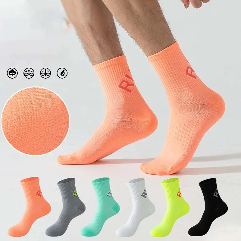 Quick Dry Running Socks Unisex Men Women Middle Tube Quickly Dry Sports Marthon Bike Riding Fitness Training Crew Socks